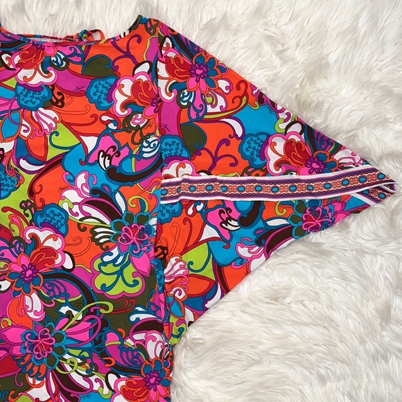NWOT Trina Turk 'Fiji Flower' Swim Cover-Up Tunic Dress - Picture 7 of 13